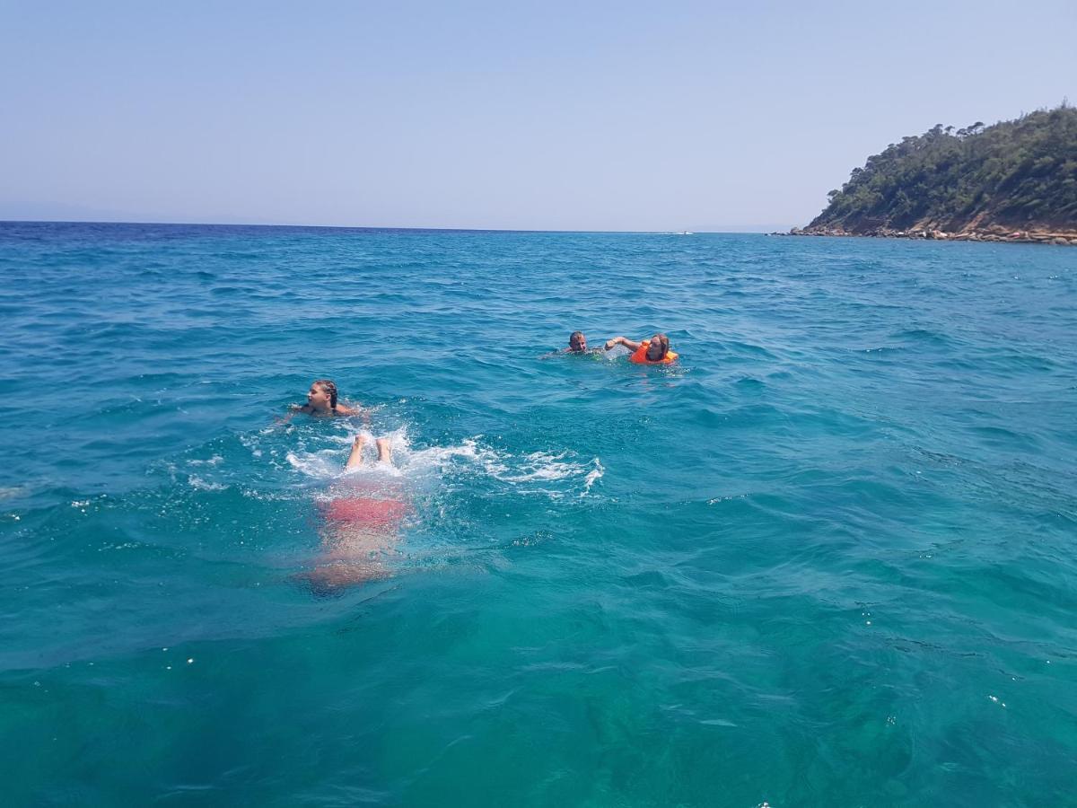Halkidiki Rooms Néa Fókaia Esterno foto