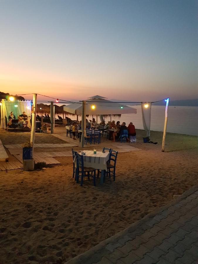Halkidiki Rooms Néa Fókaia Esterno foto
