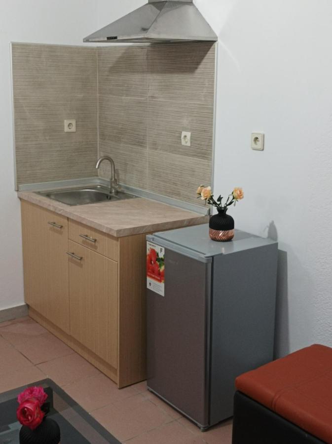 Halkidiki Rooms Néa Fókaia Esterno foto